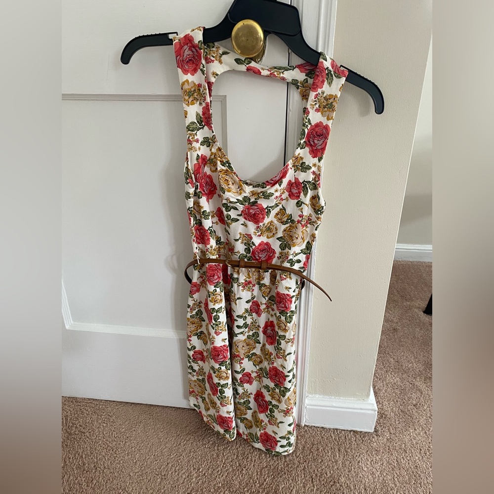 Forever 21 floral dress. New with tags.